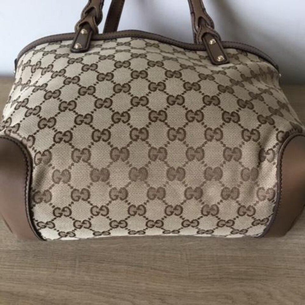 Authentic Gucci GG Canvas Tote Bag with Attached Gucci Leather Pouch - Picture 10 of 14